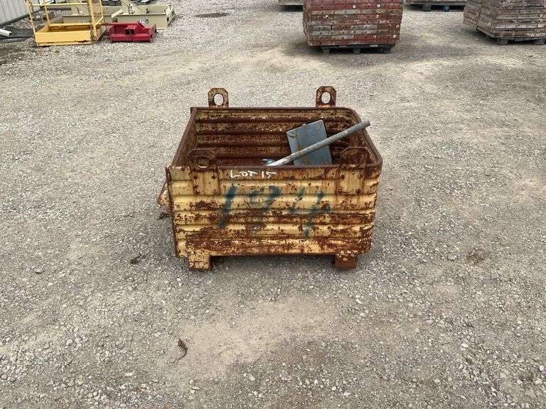 Steel tote