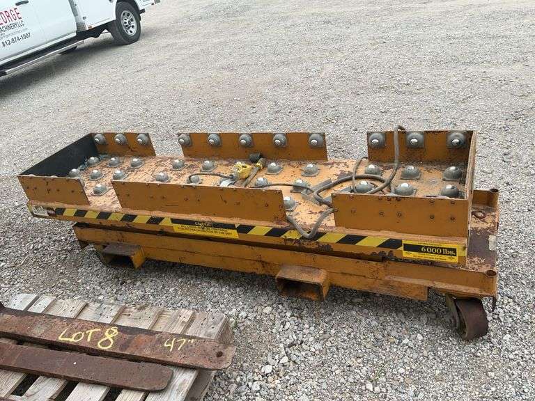 Electric heavy duty roller transfer car