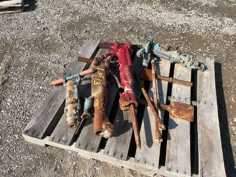 (4) air jack hammers and attachments