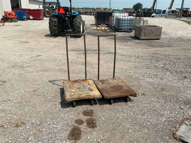 4 wheel cart with handle
