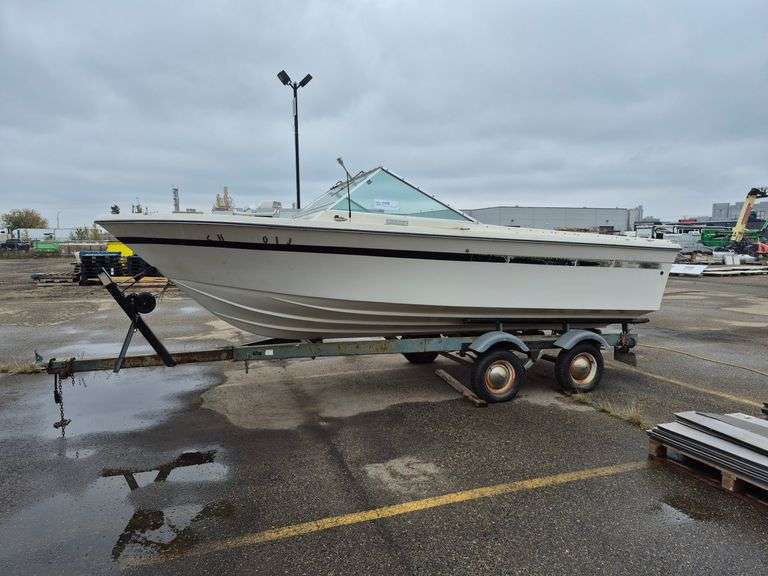 1969 Grew SS195 Motor Boat & Trailer