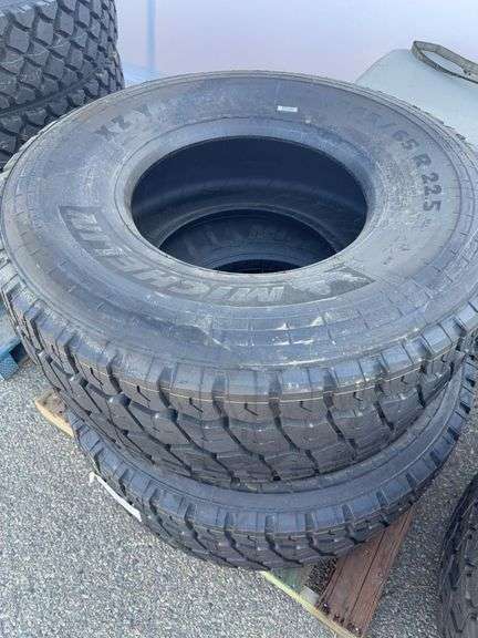 Michelin Tires 445/65 R22.5 (Unused 2x)