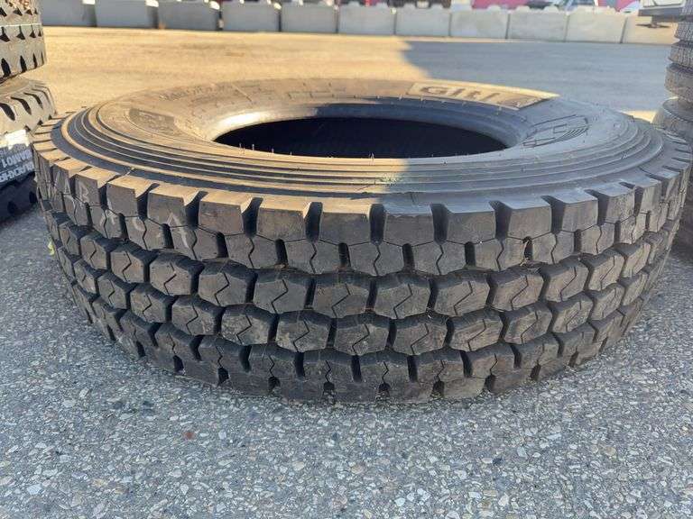 Giti Tire 11R22.5 (Unused)