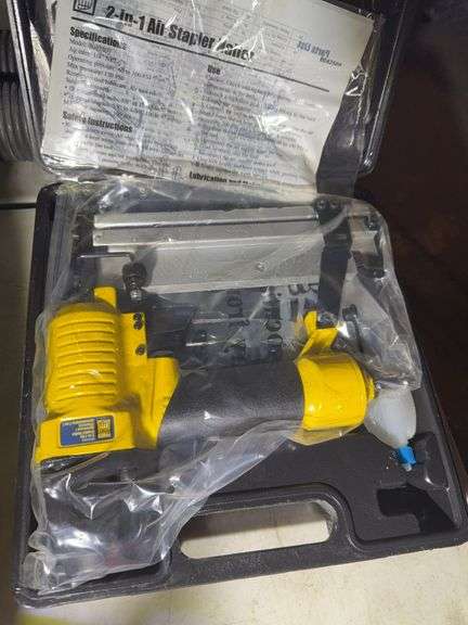 2-in-1 Air Stapler Nailer (Unused)