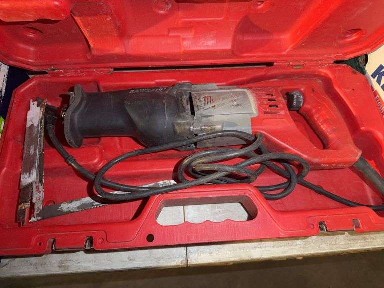 Milwaukee M18 FUEL SAWZALL Reciprocating Saw