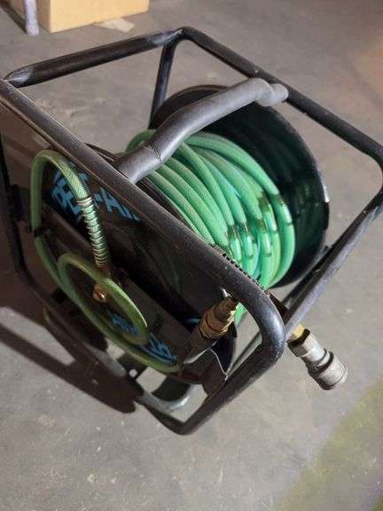 Metal Hose Reel w/ Air Hose