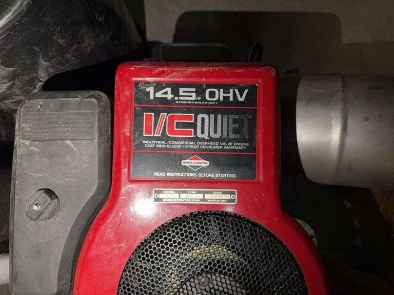 Briggs & Stratton 14.5 HP OHV Engine