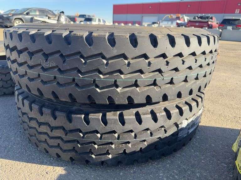 Black Hawk Tires 11R22.5 (Unused 2x)