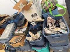 Pallet of Assorted Household Items