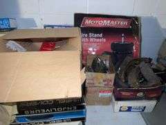 Tire Stand, Wall Mounted Storage,Auto Parts/Accessories