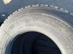 Toyo Tires 385/65R 225 (Unused 2x)