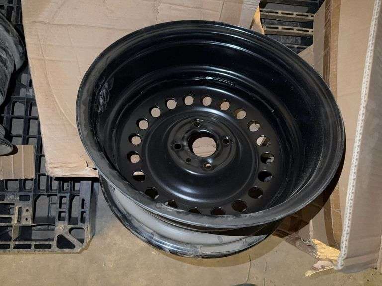 16x6.5 Steel Wheel Rim