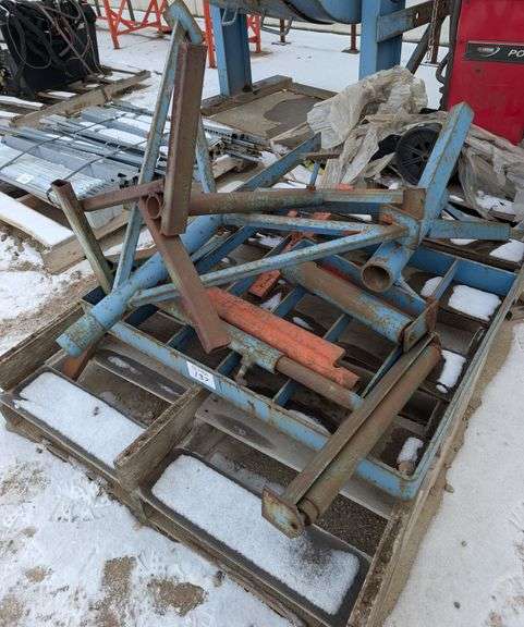 Lot of Heavy-Duty Steel Frames and Tubing