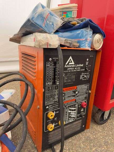 Acklands Welder
