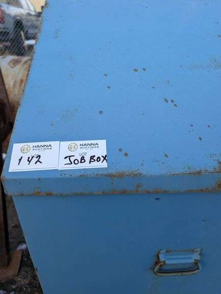 Heavy-Duty Steel Jobsite Storage Box – Lockable Tool Chest