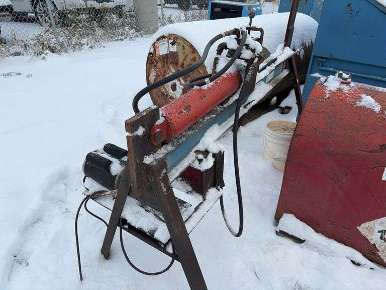 Hydraulic Log Splitter with Electric Motor