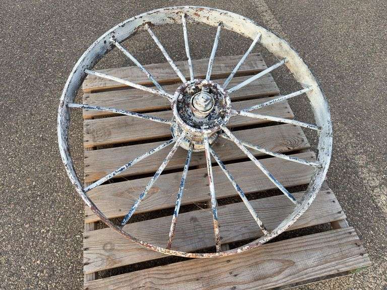 Metal Wagon Wheel