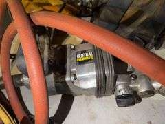 Central Pneumatic 1" Pinless Impact Wrench