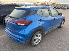 2021  NISSAN  Kicks