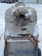 Ridgid 535 Pipe Threading Machine on Stand