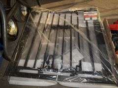 Pressure Mounted Pet/Baby Gate