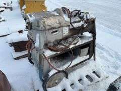 Ridgid 535 Pipe Threading Machine on Stand