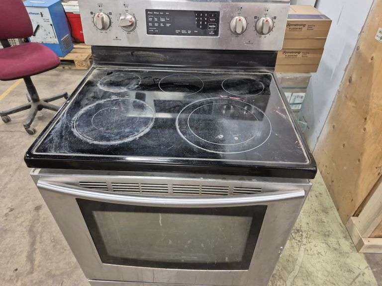 Electric Stove (No Brand Name) (Smooth Top)