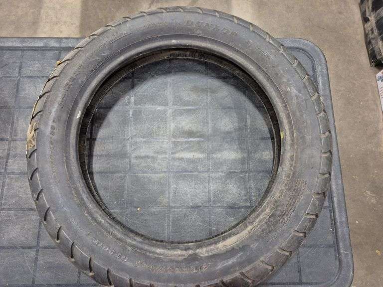 2 Motorcycle Tires (Pirelli Phantom Size 100/90H16 MT59, Dunlop Arrowmax Size 110/90-16-59)(Unused)