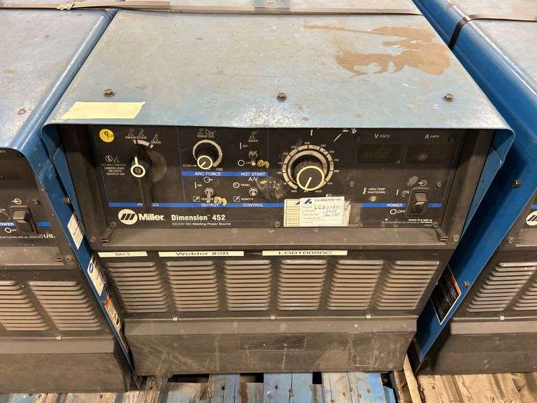 3-Phase Miller Dimension 452 Welder
