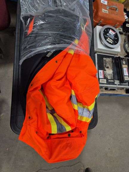 Pioneer 5020BB Waterproof Safety Parka (Unused)