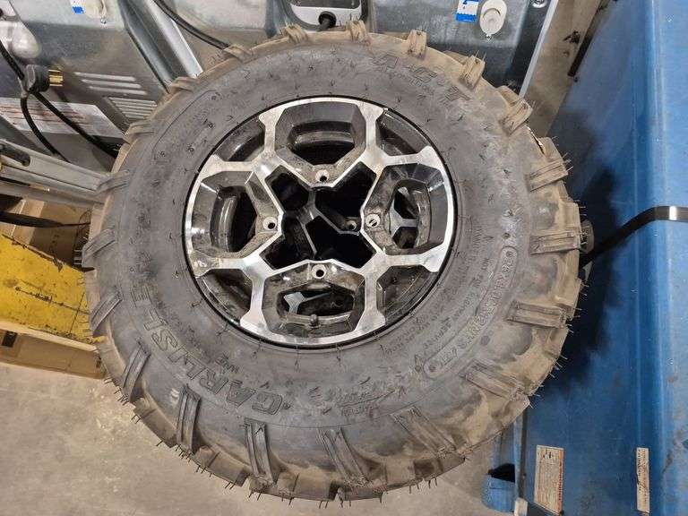 4 Recreational Vehicle Tires with Rims