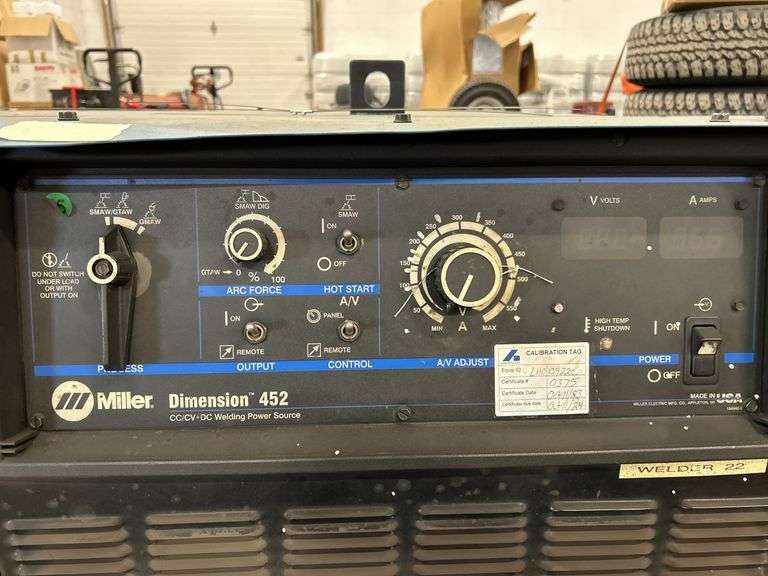 3-Phase Miller Dimension 452 Welder