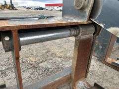 NM Attachments 96 in Q/C Pipe Wheel Loader Grapple (Fits John Deere 744K)