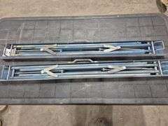Extendable Roof Rake & 2 Foldable Saw Horses