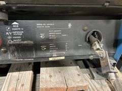3-Phase Miller Dimension 452 Welder