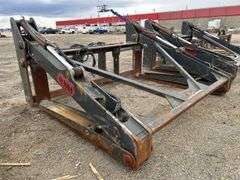 NM Attachments 96 in Q/C Pipe Wheel Loader Grapple (Fits John Deere 744K)