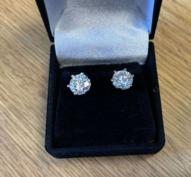 4 Carat Earrings (Unverified)