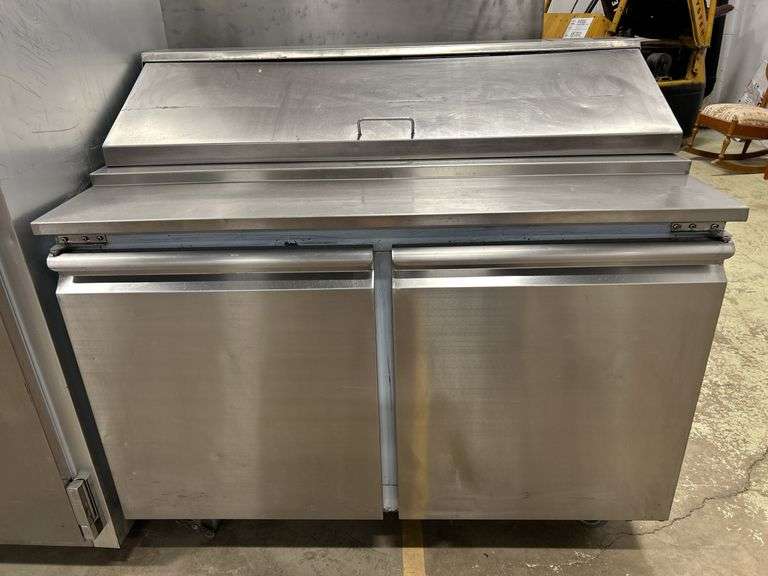 2-Door Prep Counter Fridge