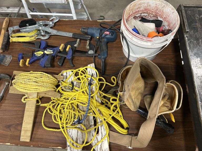 Assortment of Tools & Table