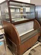 QBD Refrigerated Display Case