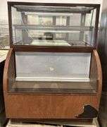 QBD Refrigerated Display Case