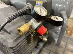 Senco 1.5hp 4.5 Gal 125 PSI Air Compressor