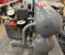 Senco 1.5hp 4.5 Gal 125 PSI Air Compressor