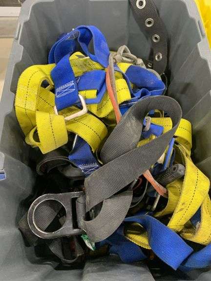 Tote w/ Harness & Cable Lock