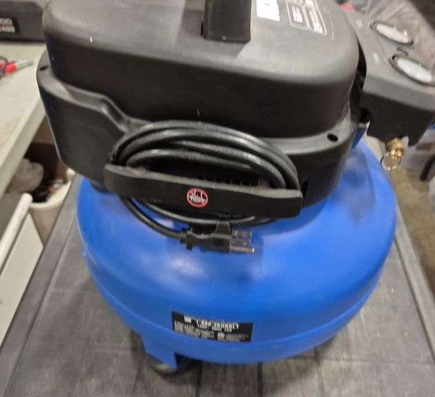 Kobalt Air Compressor w/ Curled Hose