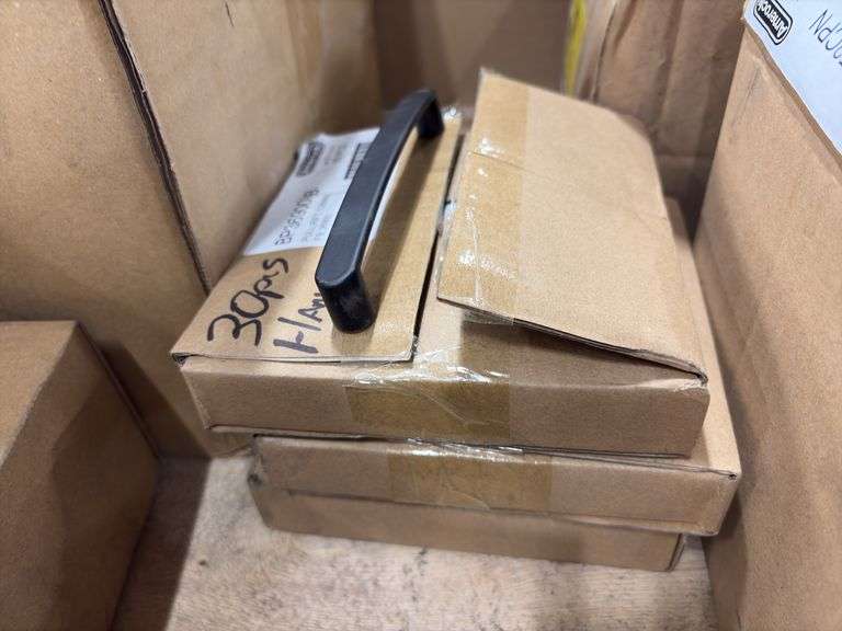 Unopened Matte Blk Pull (Approx. 30)