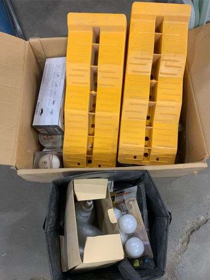 Box of Miscellaneous Items