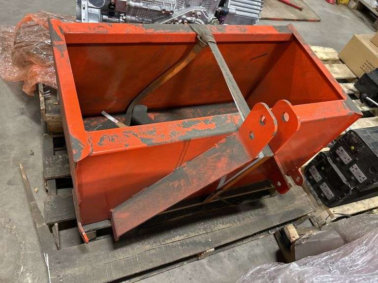 Kubota Ballast Box B5320