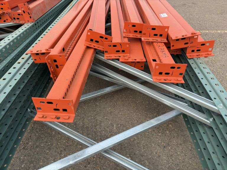 Pallet Racking (4x) 16'-Ends & (12x) 8'-Arms