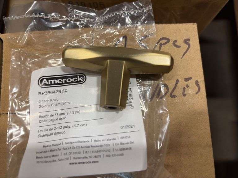 Unopened Golden Champagne Knob (Approx. 25)